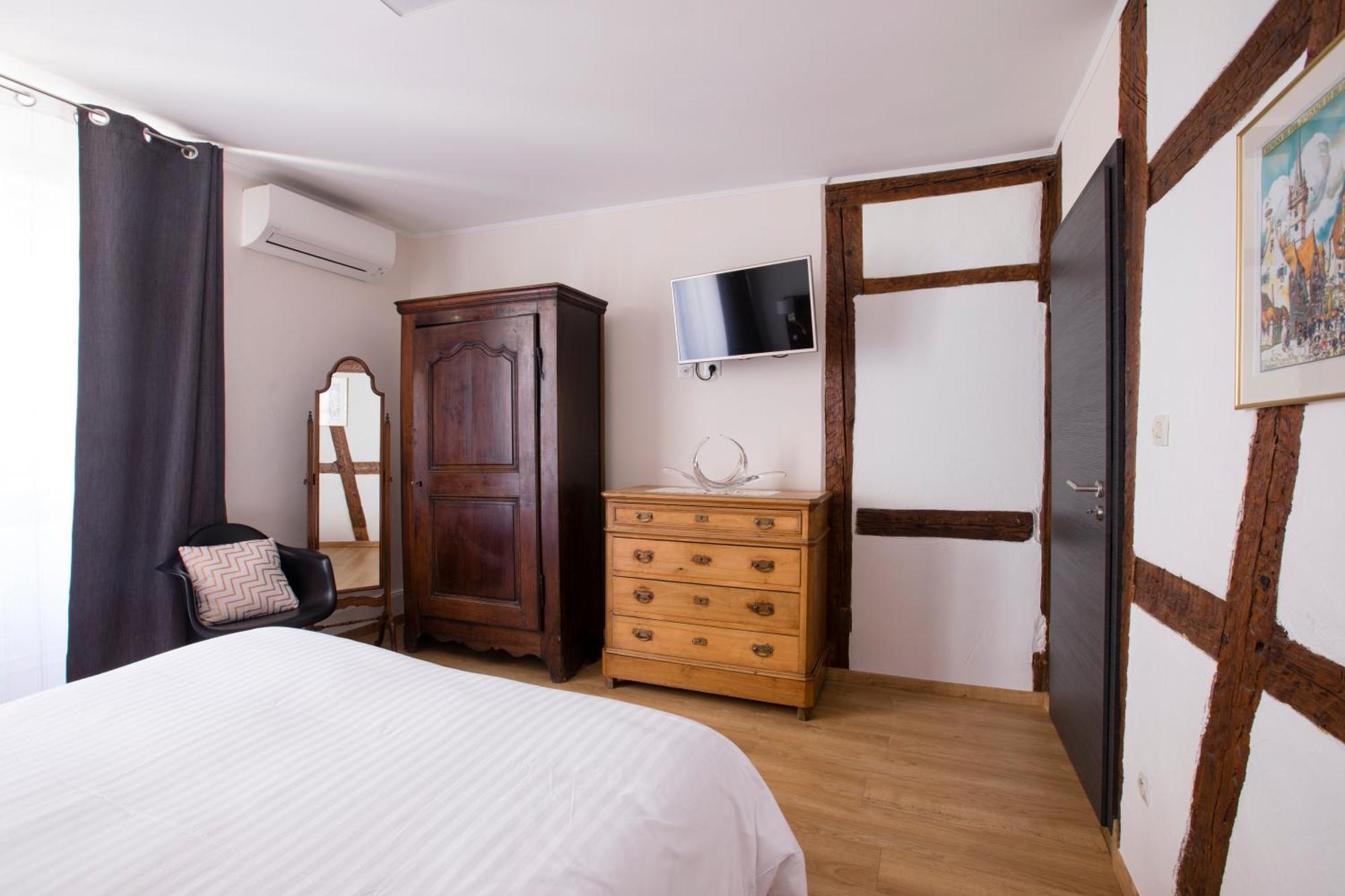 Laterale Residences รีควีร์ ภายนอก รูปภาพ